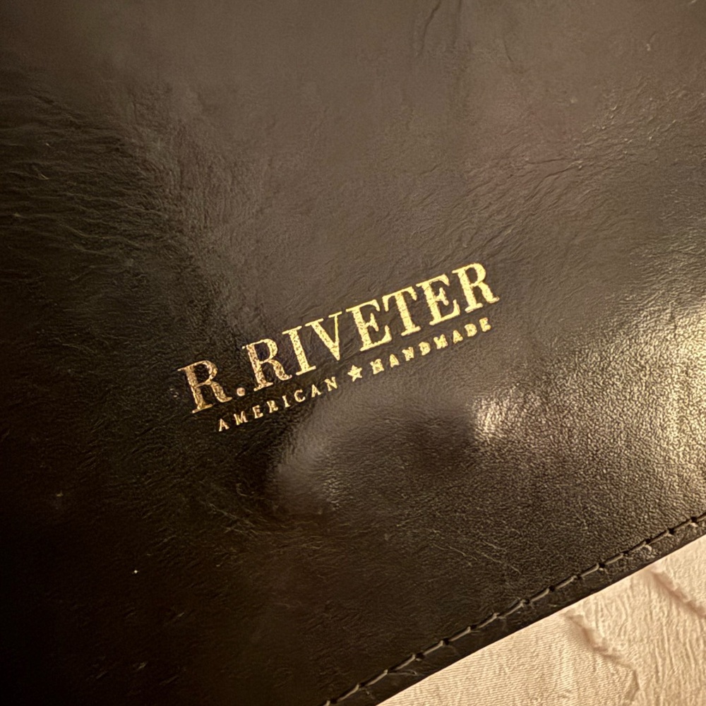 R. RIVETER leather and canvas bag, made in USA by military spouses! - Picture 2 of 12